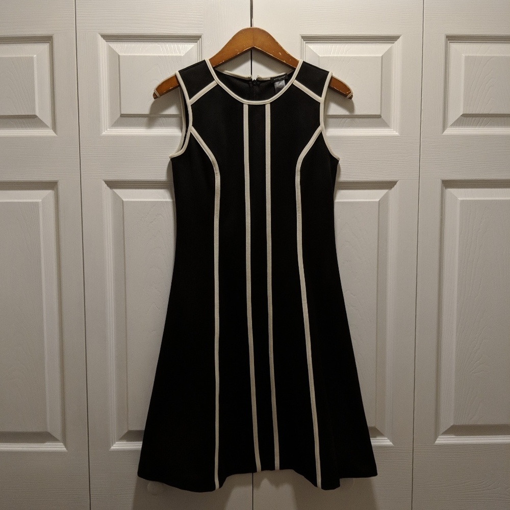 Ann Taylor black sleeveless dress w/ ivory piping